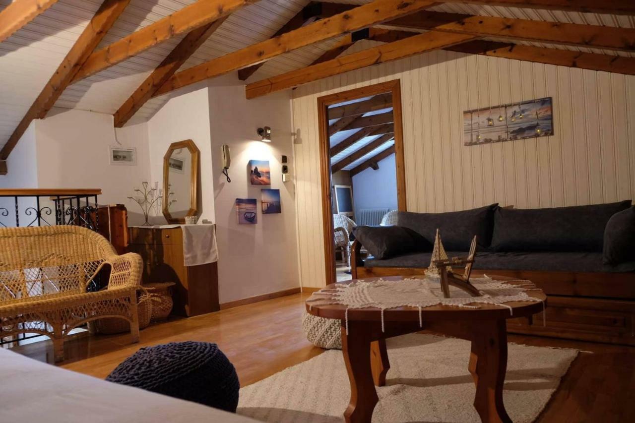 Villa Sofia Marathos  エクステリア 写真