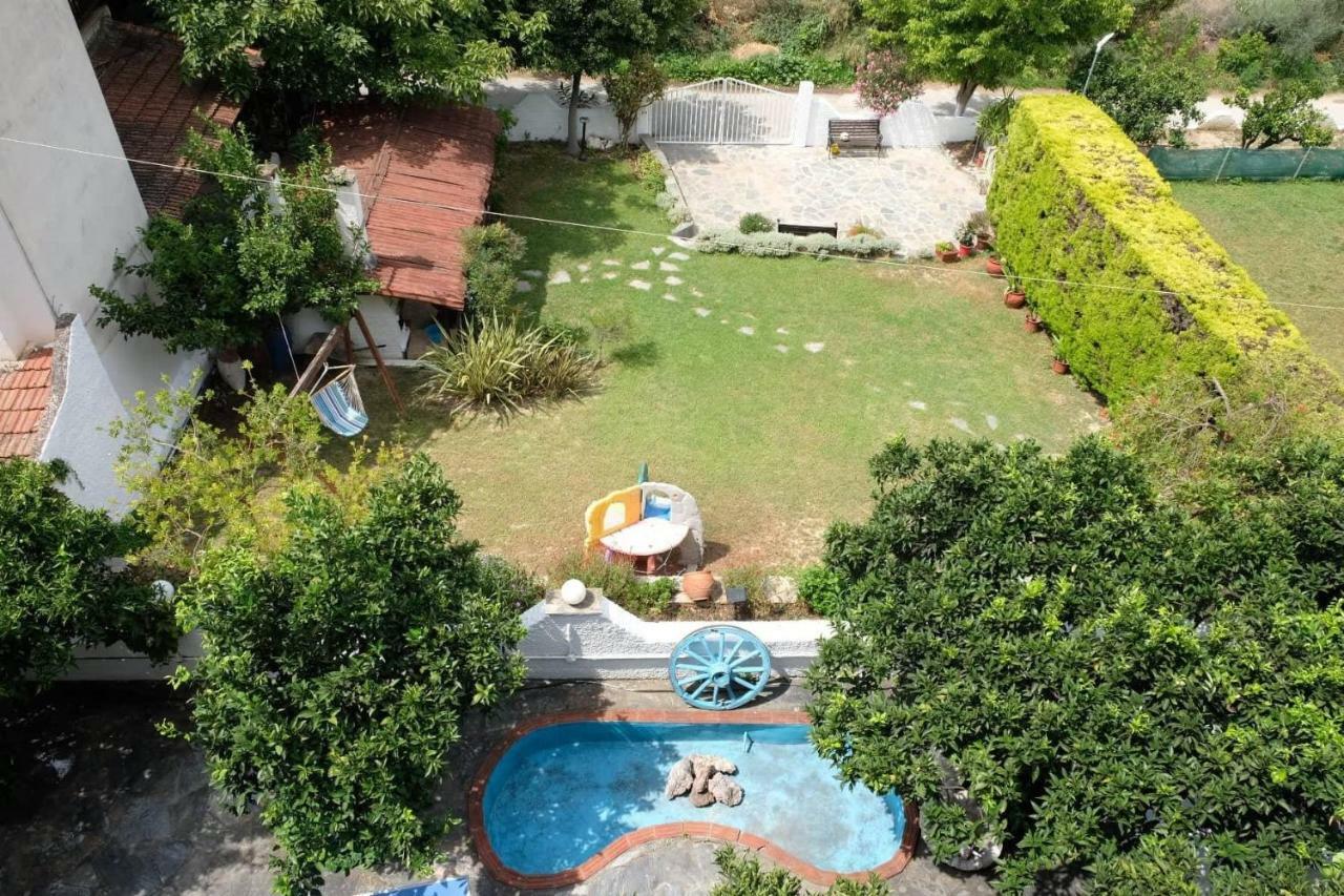 Villa Sofia Marathos  エクステリア 写真